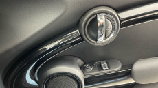 MINI Hatchback 135kW Cooper S Level 1 33kWh 3dr Auto Electric Hatchback